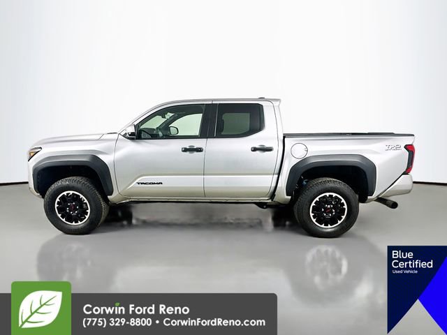 Used 2024 Toyota Tacoma TRD Off-Road AWD/4WD image 4