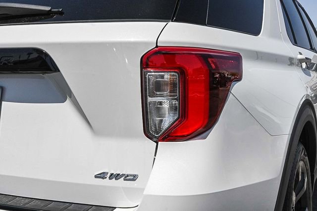 Certified 2024 Ford Explorer ST-Line w/ Class IV Trailer Tow Package AWD/4WD image 10