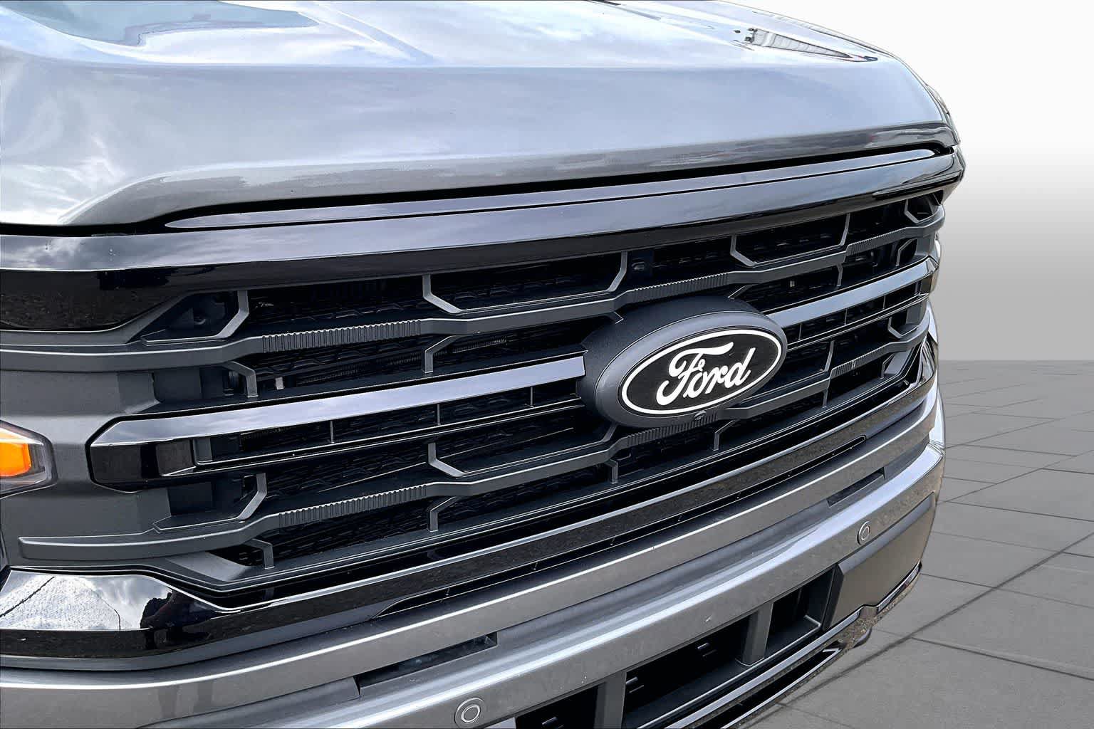 Certified 2025 Ford F150 XLT w/ Equipment Group 302A MID AWD/4WD image 30