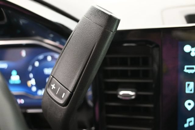Used 2025 Chevrolet Silverado 1500 LT AWD/4WD image 26