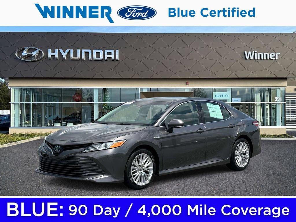 Used 2018 Toyota Camry XLE