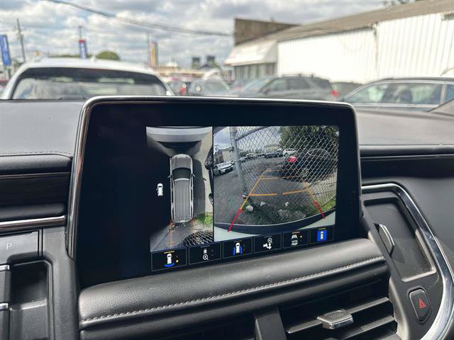 Used 2024 Chevrolet Tahoe Z71 w/ Luxury Package AWD/4WD image 18