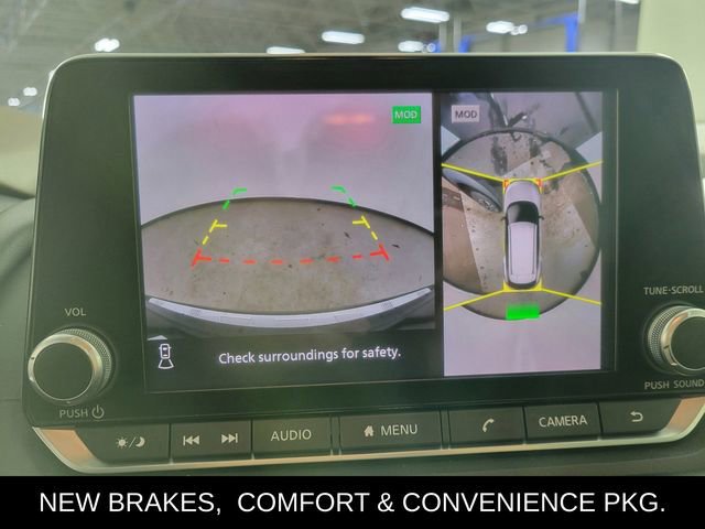 Used 2021 Nissan Rogue SV image 35