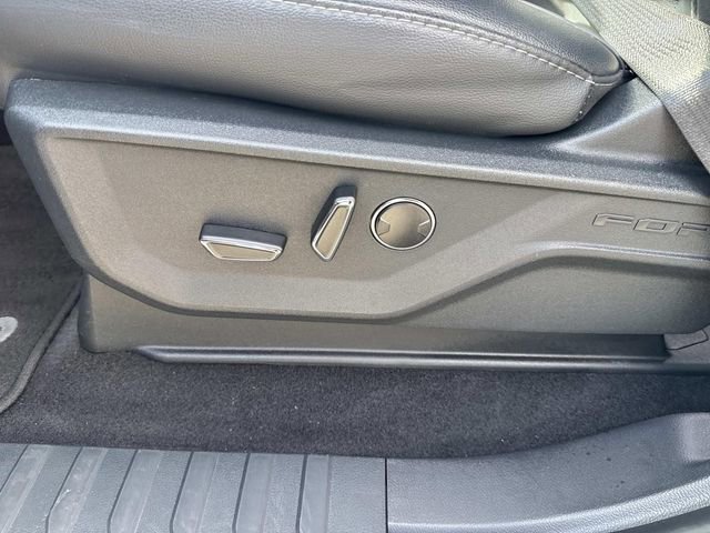 Certified 2025 Ford F150 Lariat w/ Equipment Group 502A High image 19