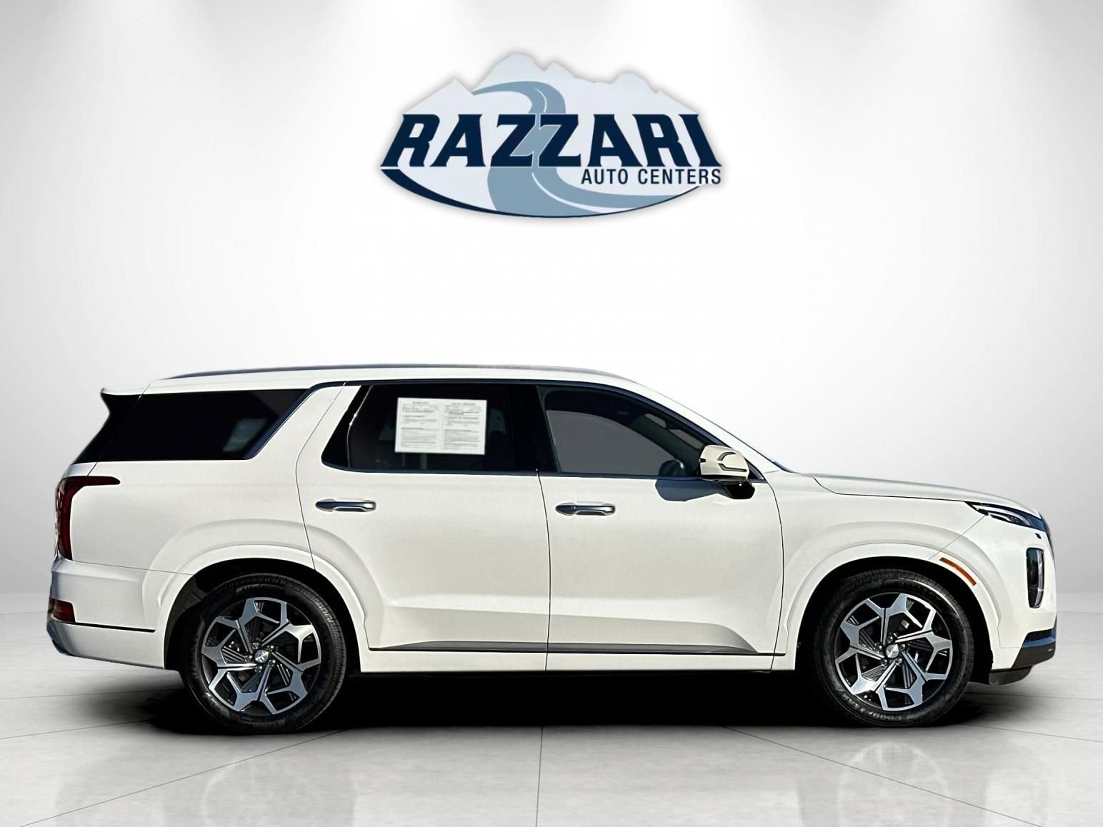 Used 2022 Hyundai Palisade Calligraphy w/ Cargo Package image 2