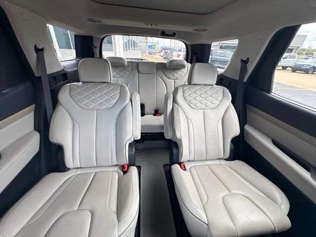 Used 2022 Hyundai Palisade Limited FWD image 29