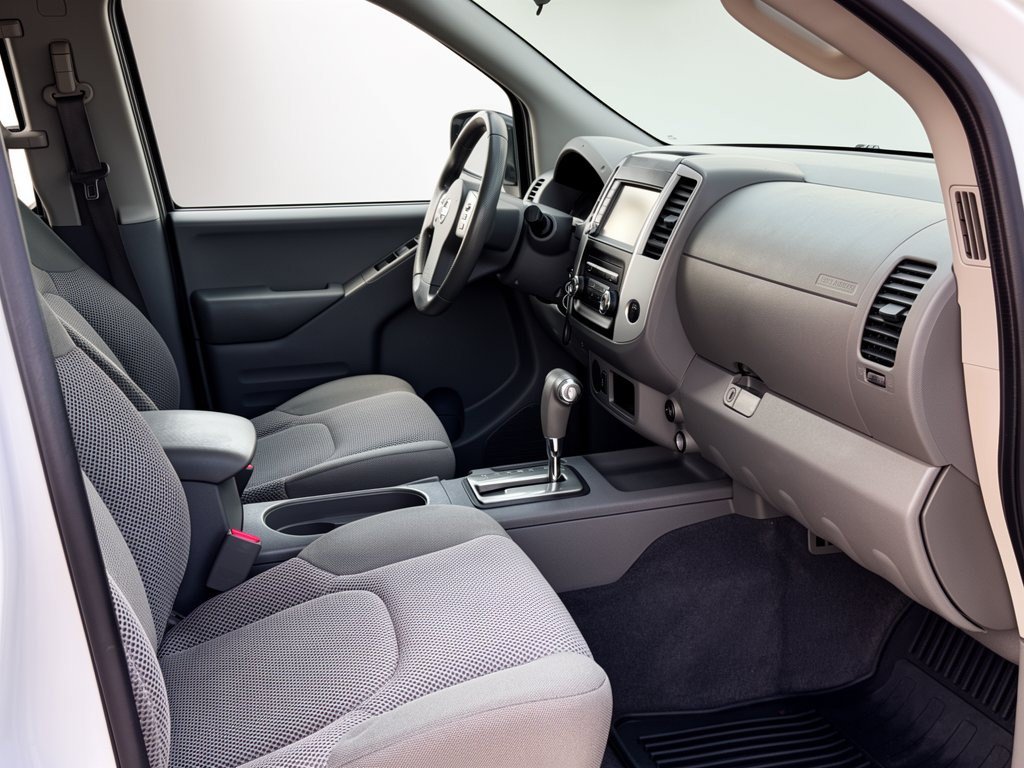 Used 2019 Nissan Frontier SV RWD image 30