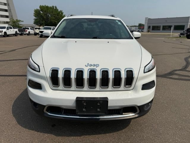 Used 2017 Jeep Cherokee Limited AWD/4WD image 5