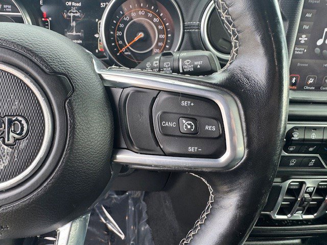 Used 2020 Jeep Wrangler Unlimited Sahara image 16