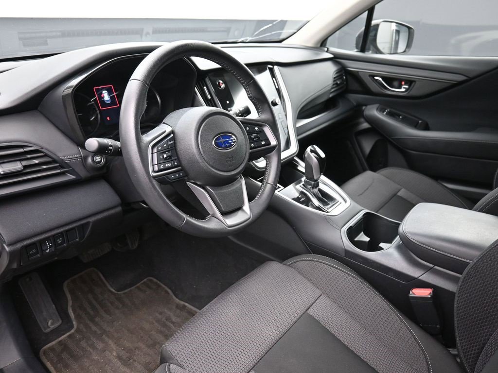 Used 2024 Subaru Outback Premium image 18