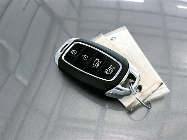 Used 2021 Hyundai Elantra SEL FWD image 9