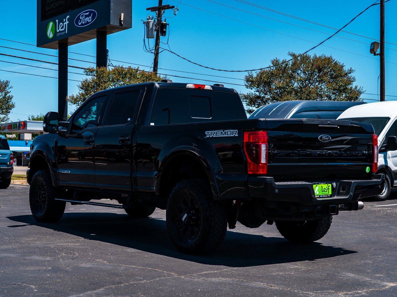 Certified 2022 Ford F250 Lariat w/ Tremor Off-Road Package AWD/4WD image 5