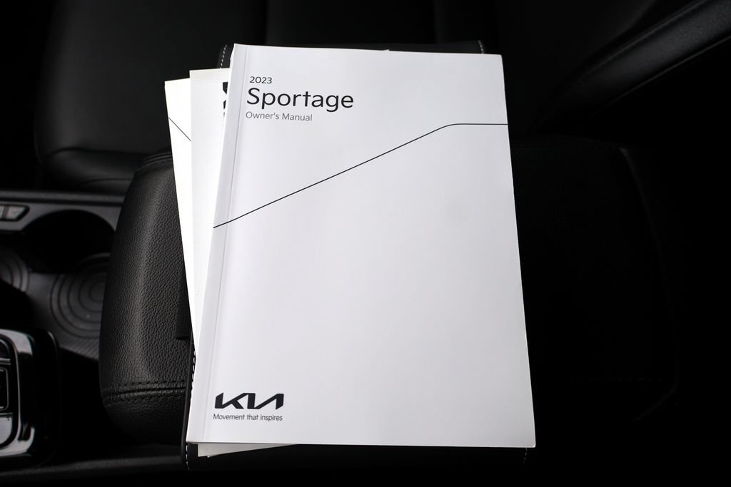Used 2023 Kia Sportage EX FWD image 38