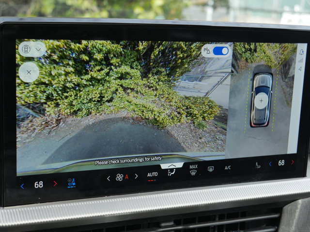 Certified 2025 Ford Explorer Platinum w/ Ultimate Package image 23