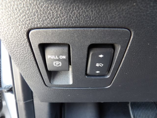 Certified 2018 Ford Expedition XLT w/ Equipment Group 202A RWD image 28