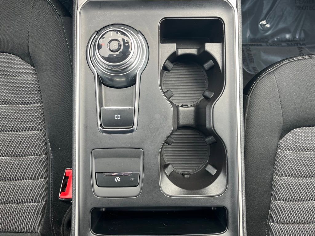 Certified 2023 Ford Edge SE w/ Black Appearance Package image 15