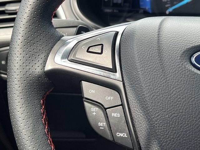 Certified 2022 Ford Edge ST-Line w/ Class II Trailer Tow Package AWD/4WD image 30