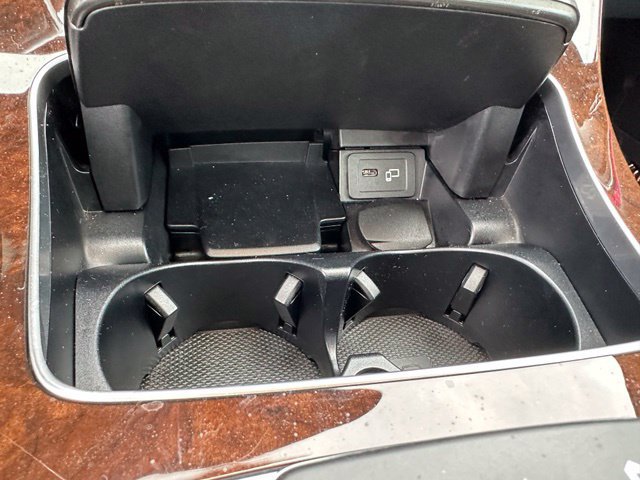 Used 2022 Mercedes-Benz E 350 4MATIC Sedan image 22