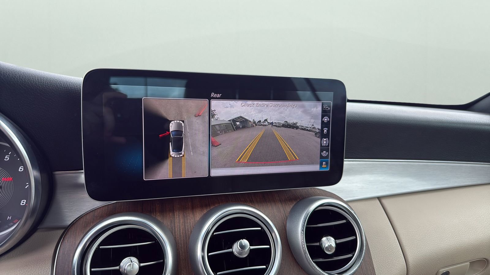 Used 2019 Mercedes-Benz C 300 Cabriolet image 18