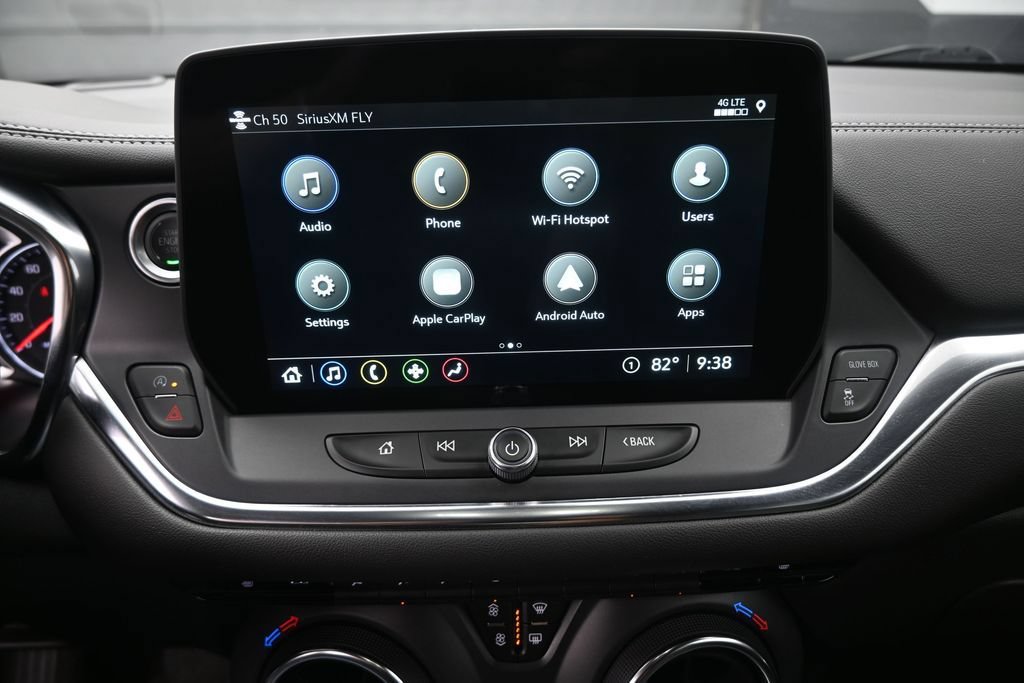 Used 2025 Chevrolet Blazer LT FWD image 6