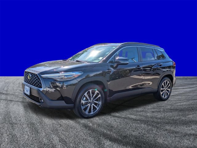 Used 2022 Toyota Corolla Cross XLE w/ Convenience Package FWD image 8