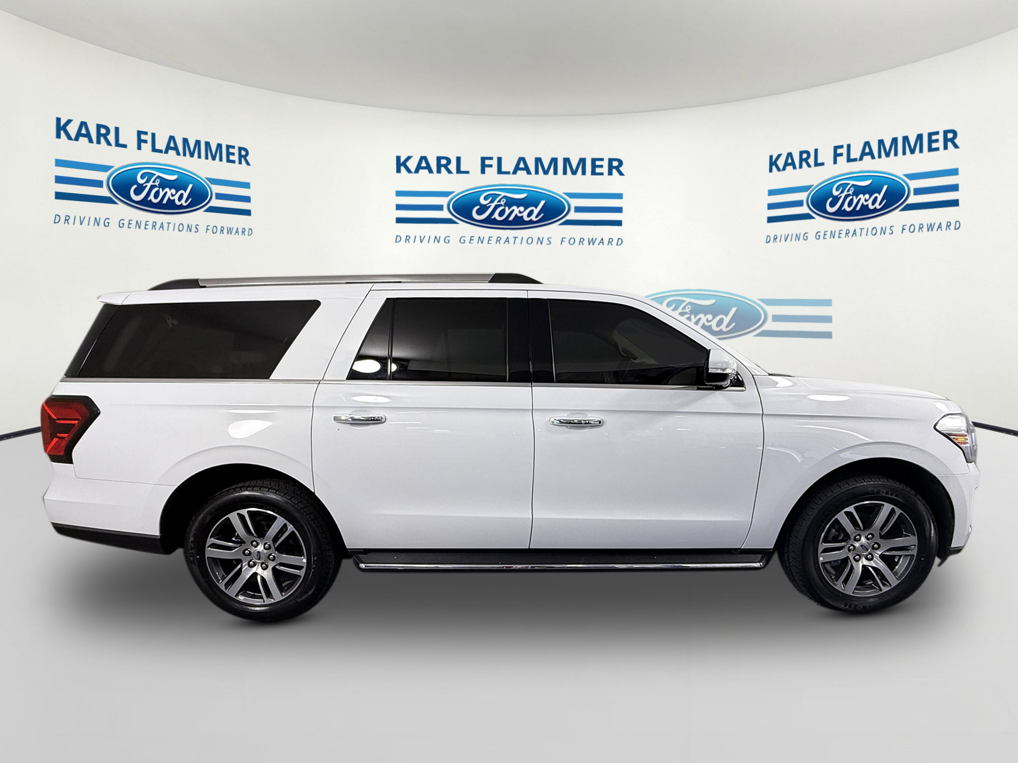 Certified 2023 Ford Expedition Max Limited AWD/4WD image 2
