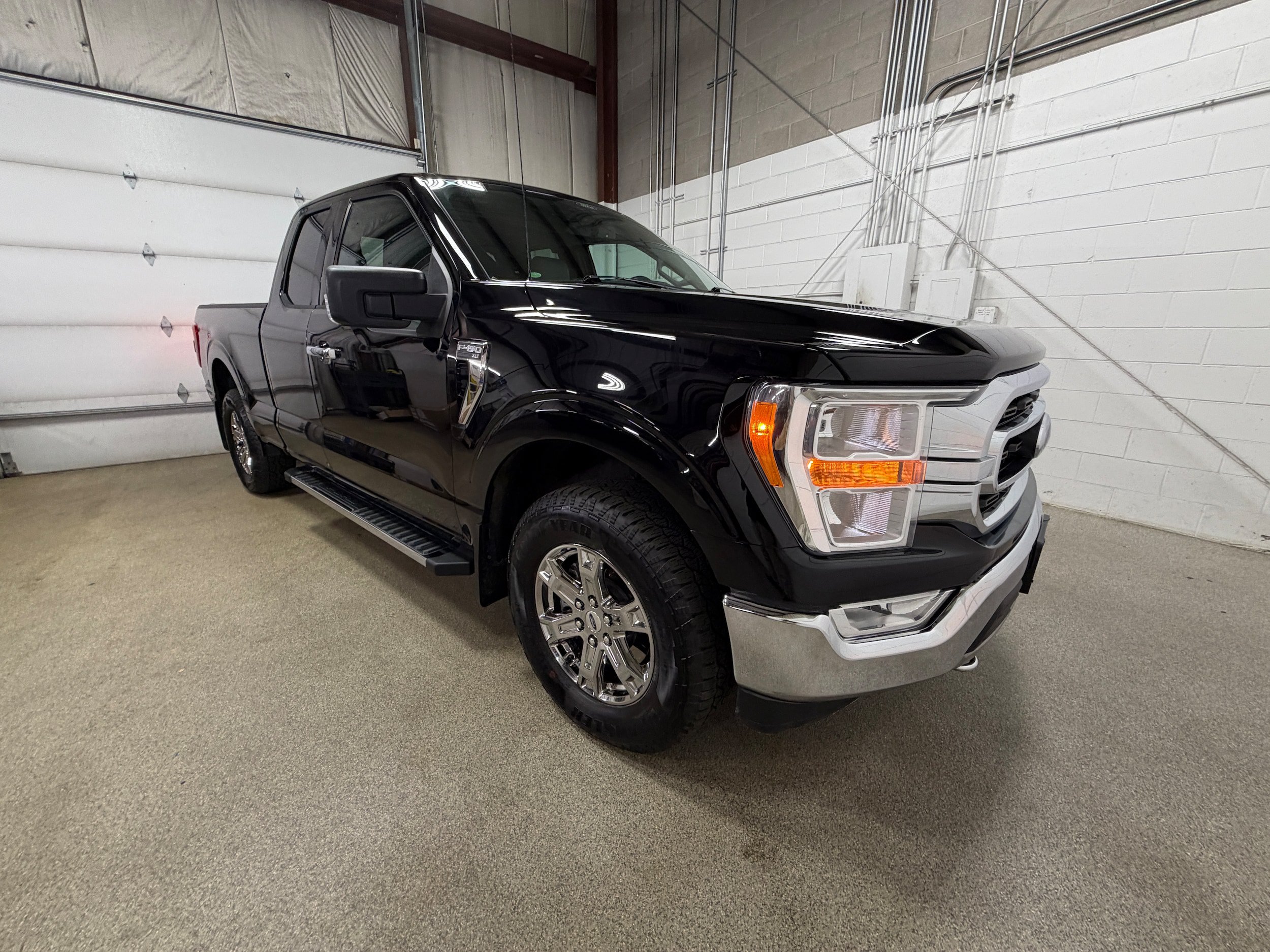 Certified 2021 Ford F150 XLT w/ Equipment Group 301A Mid AWD/4WD image 5