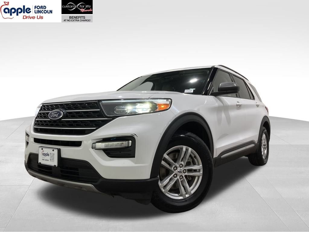Certified 2023 Ford Explorer XLT w/ Equipment Group 202A image 8