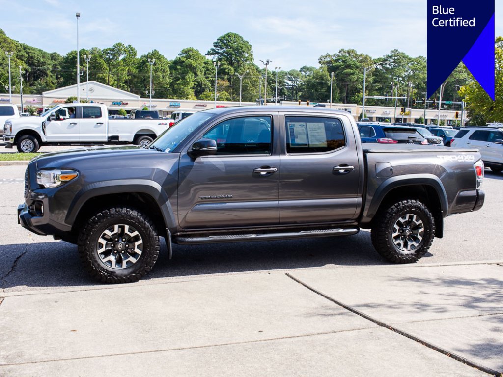 Used 2021 Toyota Tacoma TRD Off-Road w/ Technology Package AWD/4WD image 3