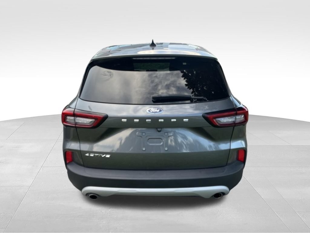 Certified 2025 Ford Escape Active FWD image 5