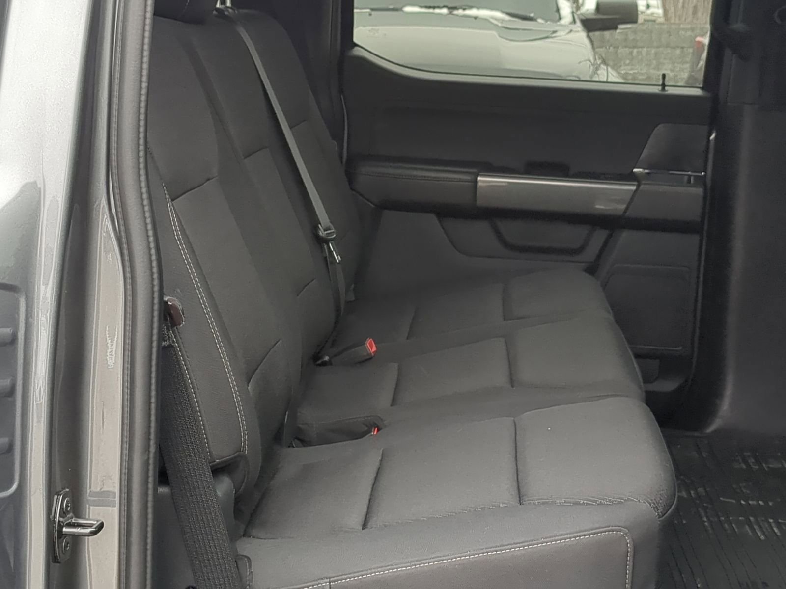 Certified 2022 Ford F150 XLT w/ Equipment Group 302A High image 27