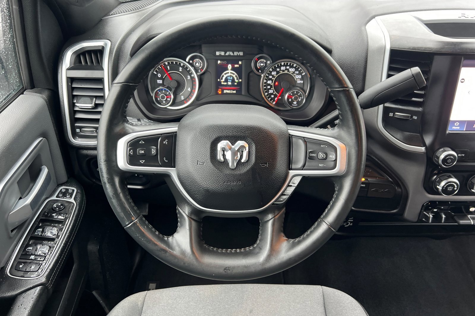 Used 2023 RAM 2500 Big Horn w/ Level 1 Equipment Group image 14