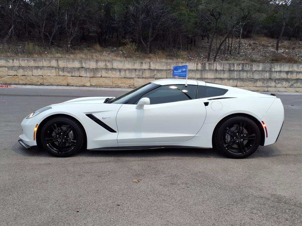 Used 2017 Chevrolet Corvette Stingray Coupe w/ Battery Protection Package image 2