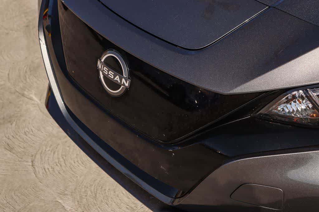 Used 2025 Nissan Leaf S FWD image 8
