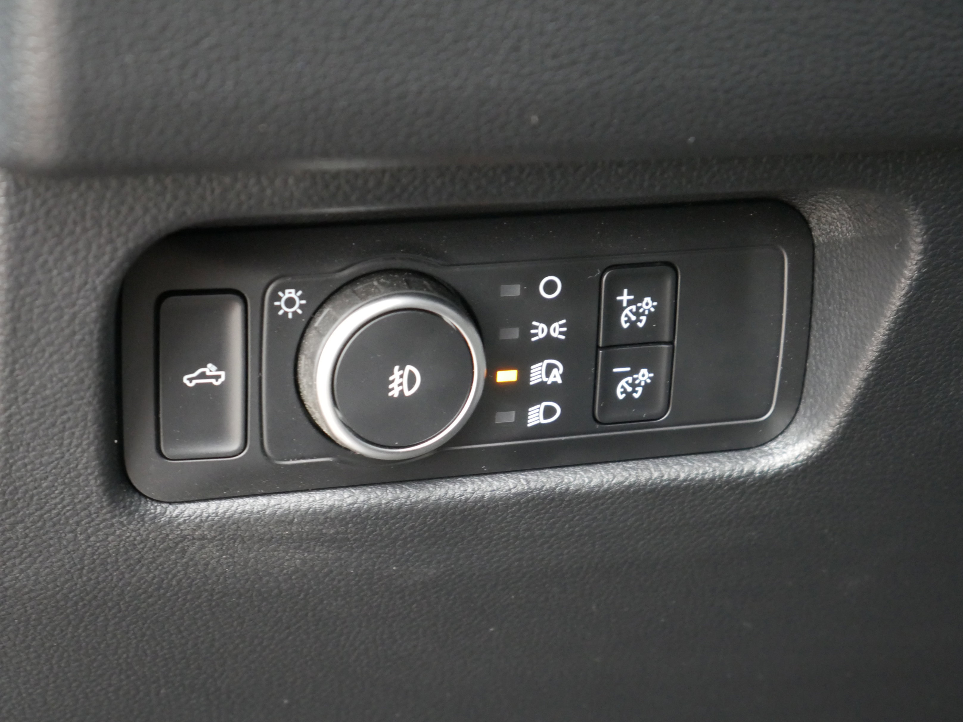 Certified 2024 Ford Ranger XLT w/ FX4 Off-Road Package image 5