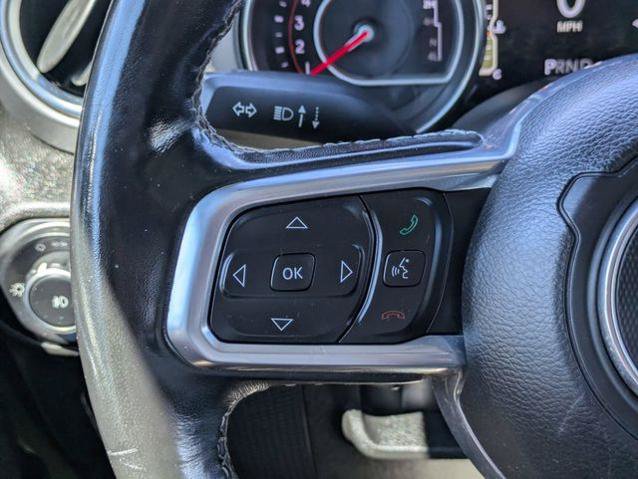 Used 2021 Jeep Wrangler Unlimited Rubicon AWD/4WD image 16