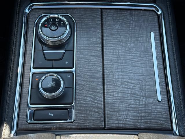 Certified 2020 Ford Expedition Limited w/ Equipment Group 301A AWD/4WD image 29