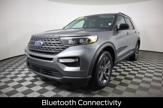 Certified 2023 Ford Explorer XLT w/ Equipment Group 202A image 2