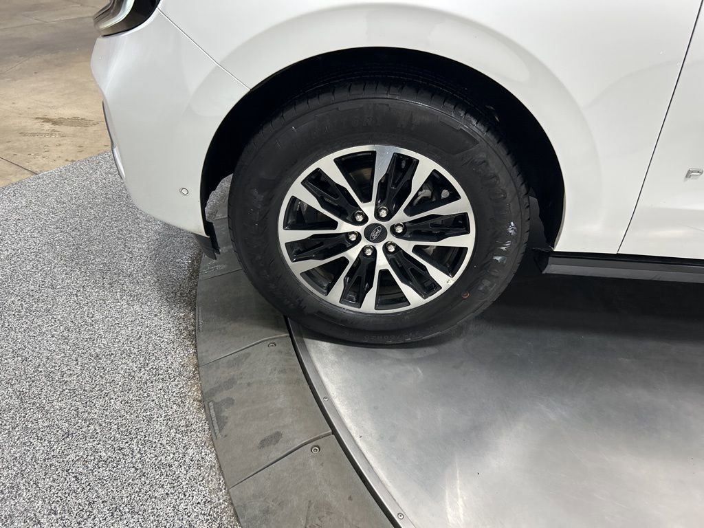 Certified 2025 Ford Expedition Max Platinum AWD/4WD image 39