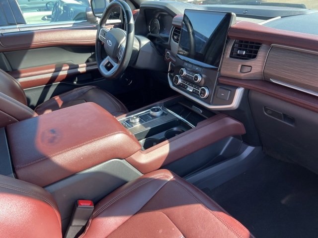 Certified 2023 Ford Expedition Limited image 32