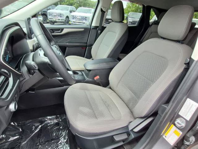 Certified 2022 Ford Escape SE w/ Cold Weather Package FWD image 10