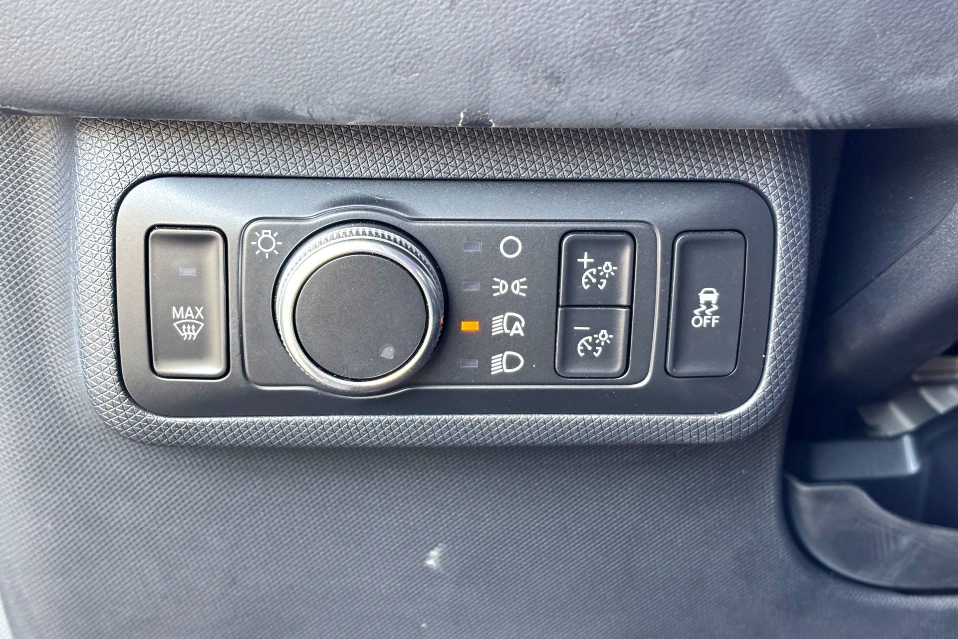 Certified 2022 Ford Mustang Mach-E Select w/ Comfort/Technology Package image 16