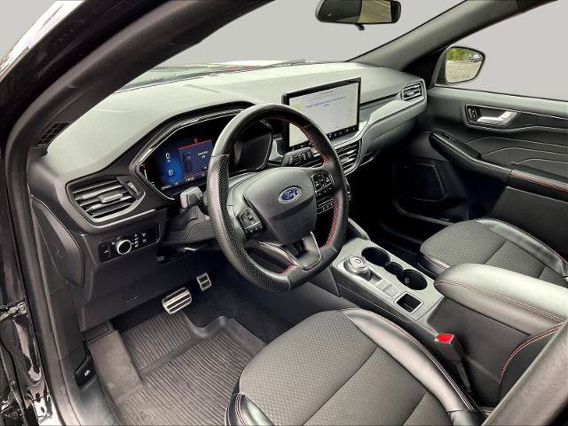 Certified 2024 Ford Escape ST-Line w/ Tech Pack #1 AWD/4WD image 19