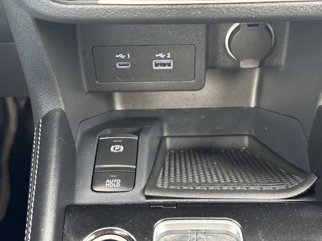 Used 2024 Nissan Kicks SV image 28