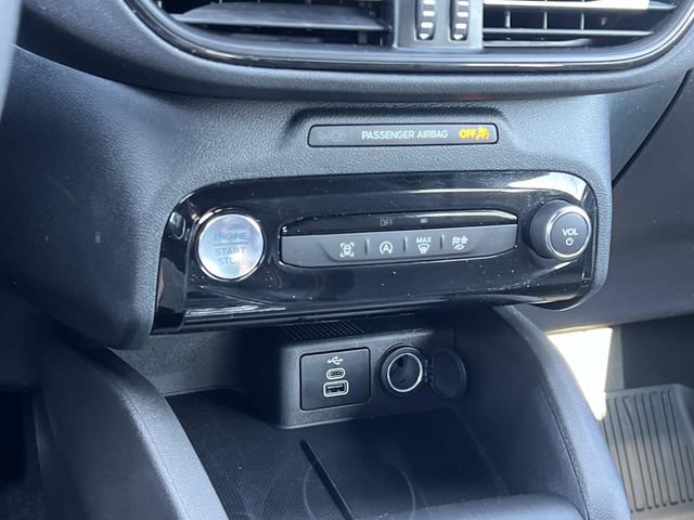 Certified 2024 Ford Escape ST-Line w/ Tech Pack #1 AWD/4WD image 22