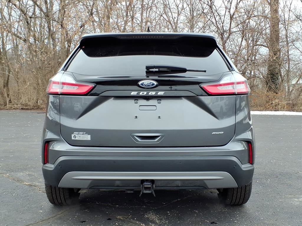 Certified 2022 Ford Edge SEL w/ Convenience Package image 4