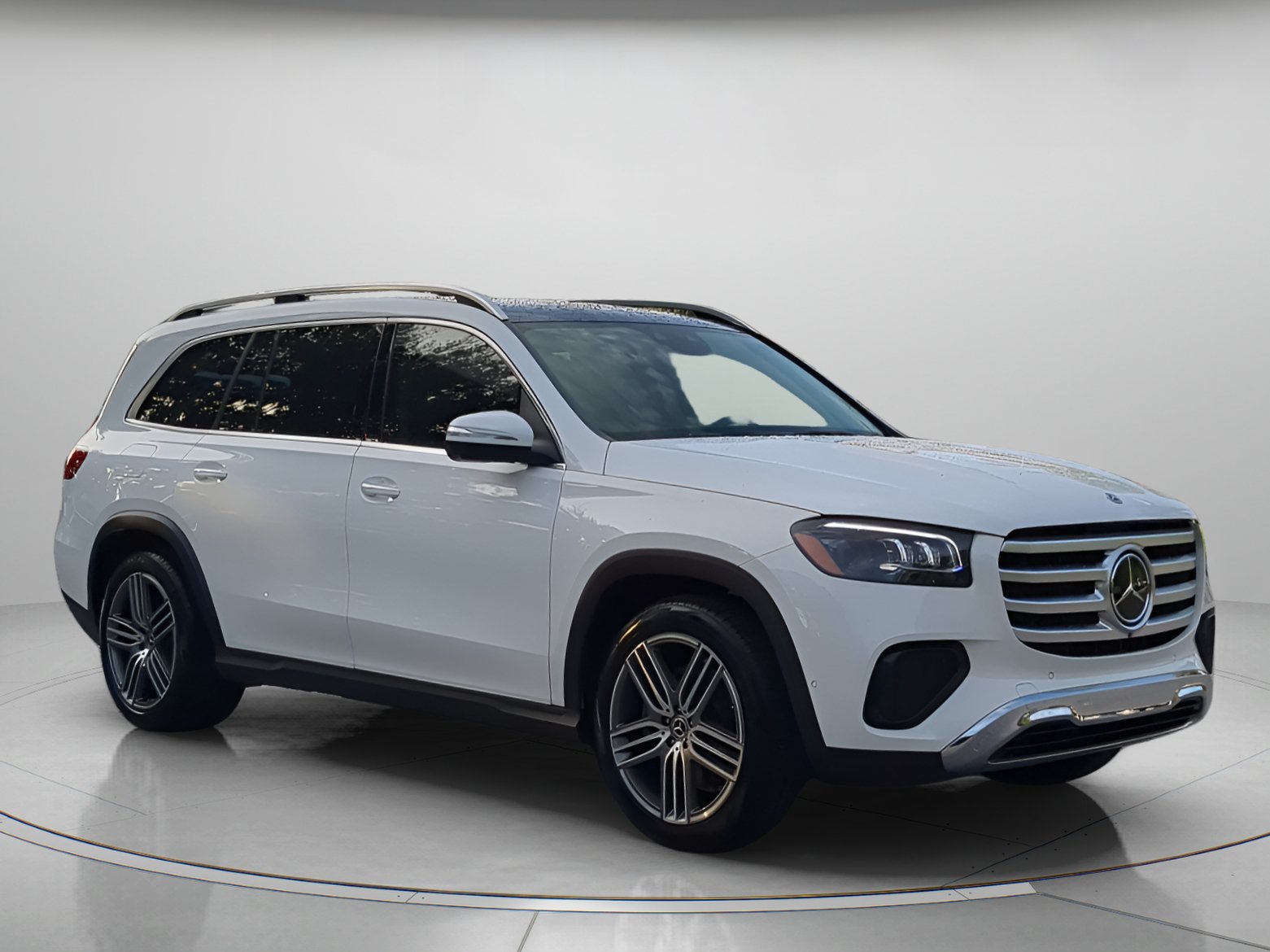 Used 2026 Mercedes-Benz GLS 450 4MATIC image 38