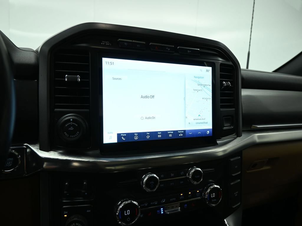 Certified 2021 Ford F150 Lariat w/ Equipment Group 502A High image 40