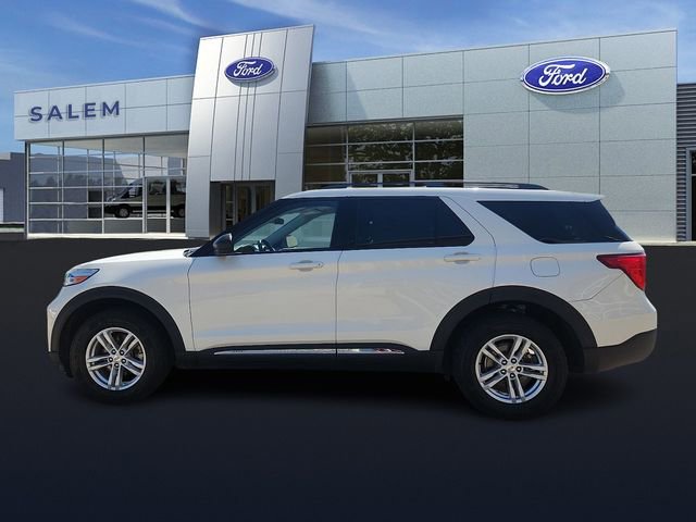 Certified 2022 Ford Explorer XLT w/ Equipment Group 202A AWD/4WD image 5