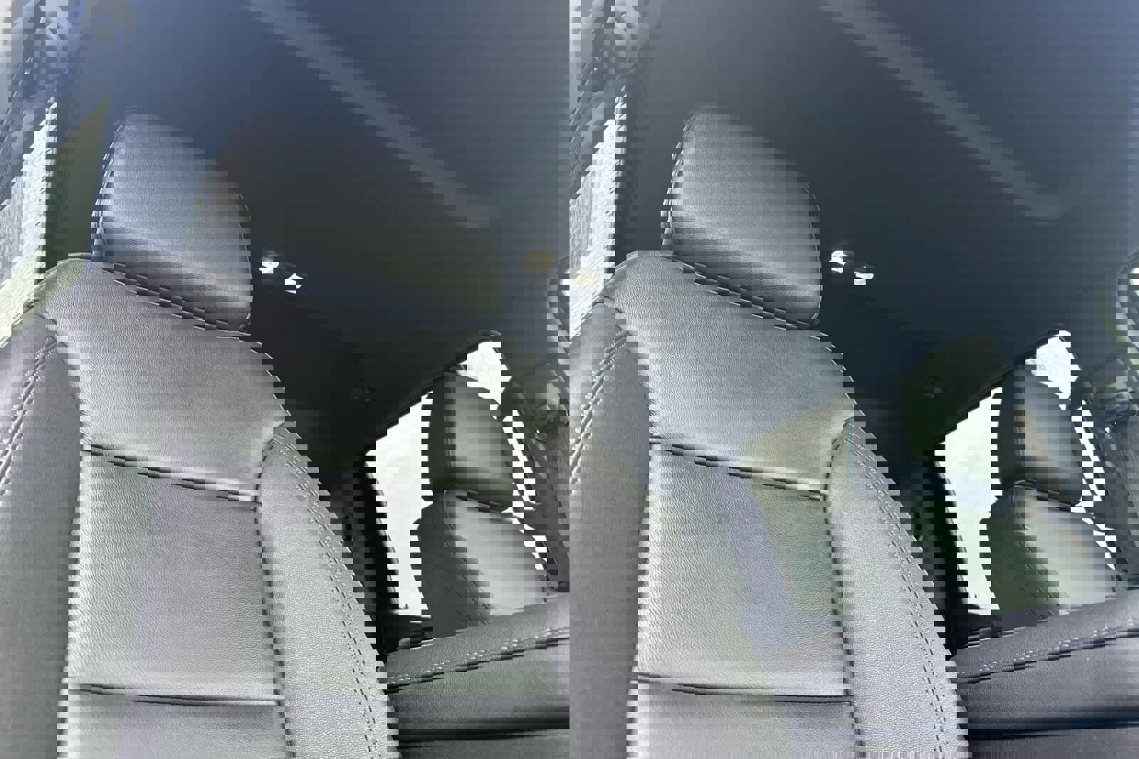 Used 2024 Chevrolet Silverado 1500 LT Trail Boss w/ Convenience Package II image 16